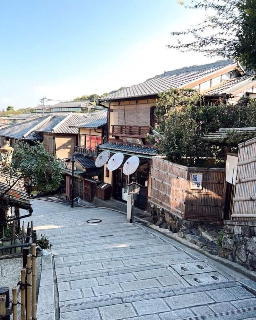 sannenzaka ninenzaka kyoto early morning 2 days in kyoto